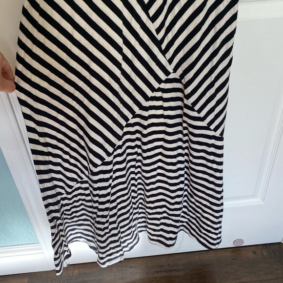Maxi dress Black & White stripe S - Picture 3 of 7